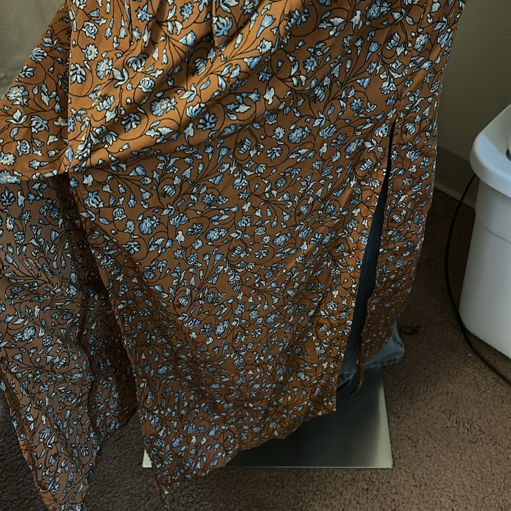 Floral Brown Maxi Dress - Picture 3 of 5